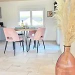 Апартаменты I Design I Klimaanlage I Balkon I Boxspring I Nespresso *