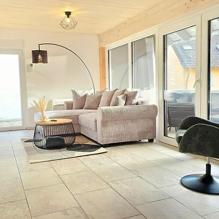 Design-apartment I Klimaanlage I Balkon I Boxspring I Nespresso * Weil am Rhein